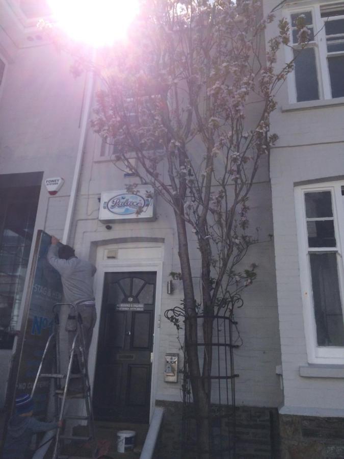 Palace Surf Lodge New Quay エクステリア 写真