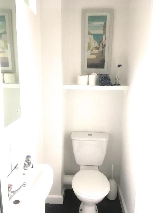 Palace Surf Lodge New Quay エクステリア 写真