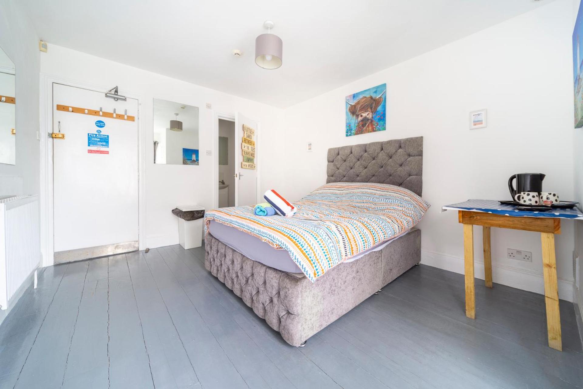 Palace Surf Lodge New Quay エクステリア 写真