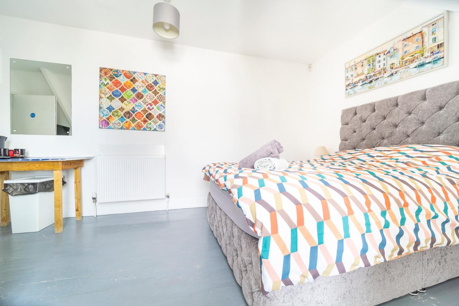 Palace Surf Lodge New Quay エクステリア 写真