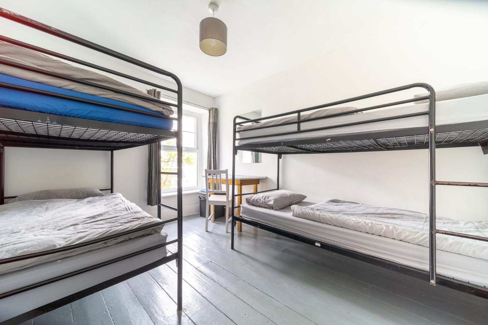 Palace Surf Lodge New Quay エクステリア 写真